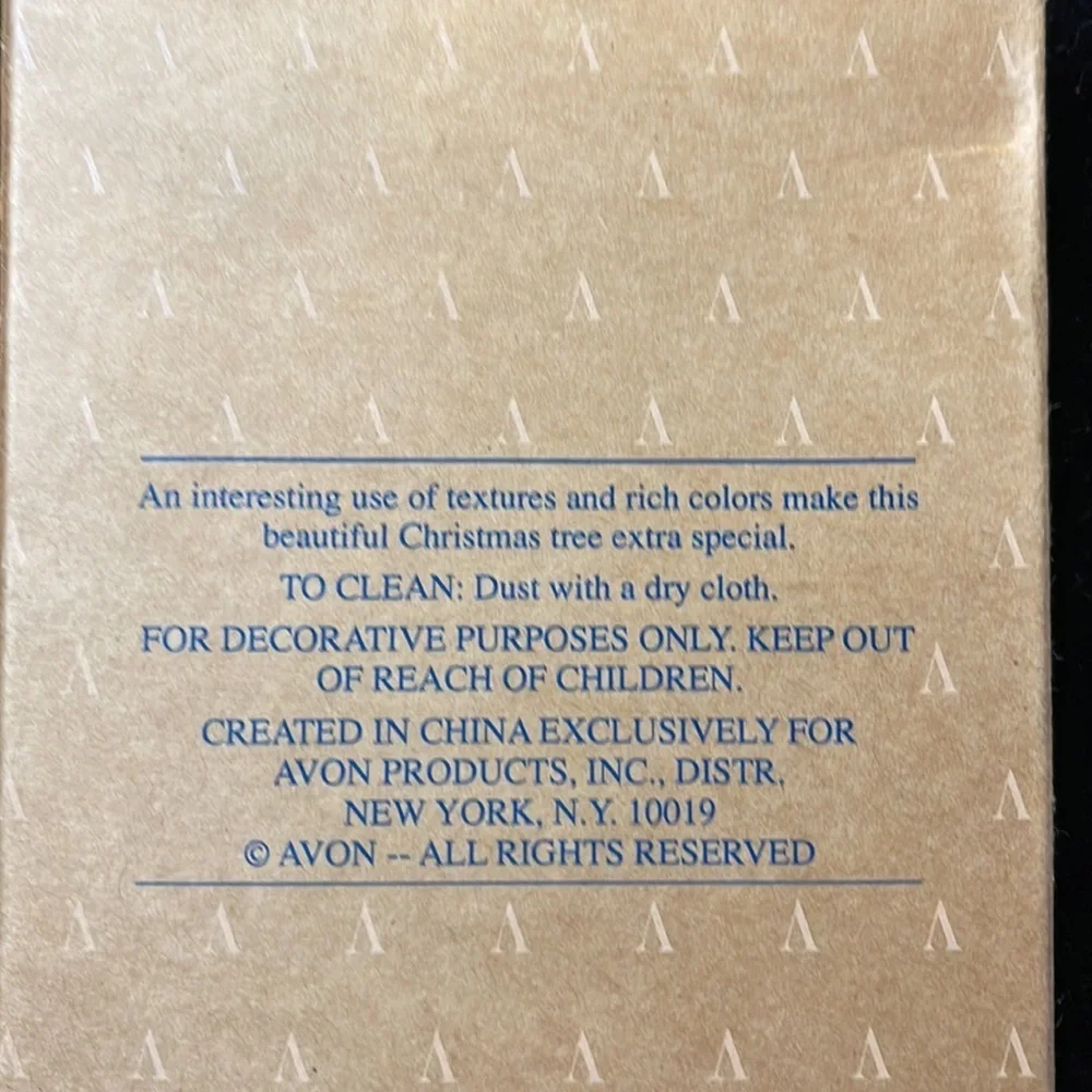 Avon Vtg Reflections of Christmas Ornament Christmas Tree